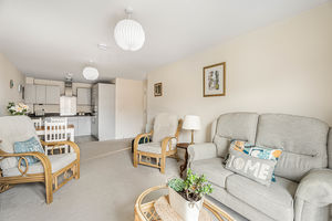 Photo 25- click for photo gallery